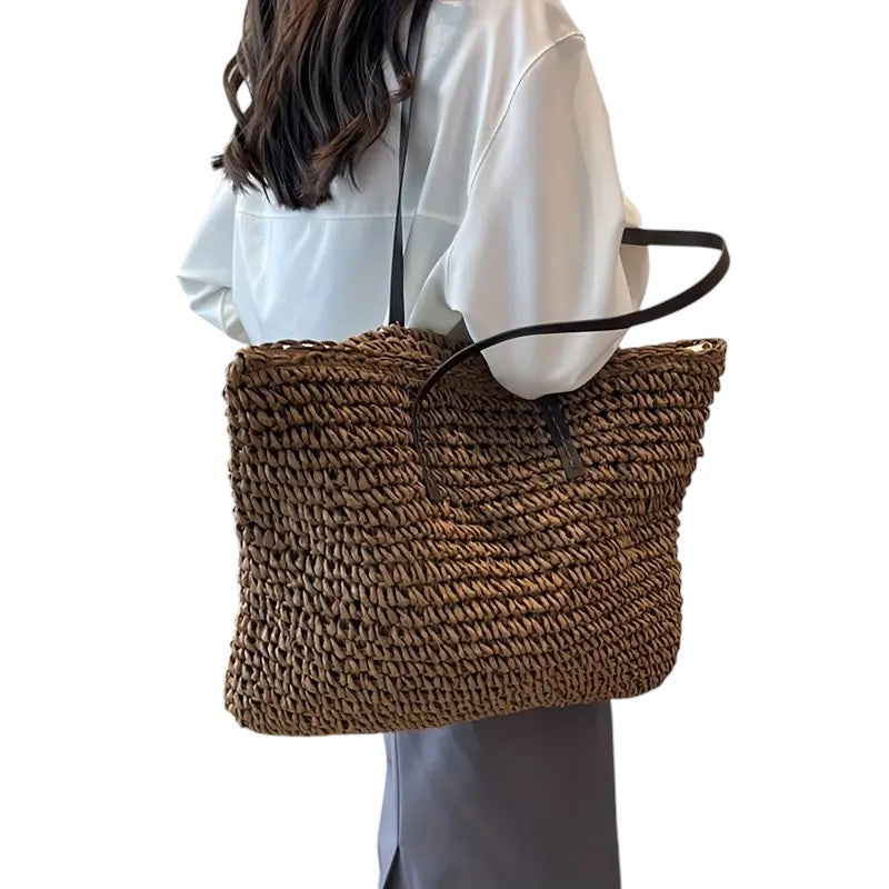 Aurellia Woven Straw Crossbody Bag with Durable Straps for Everyday Use