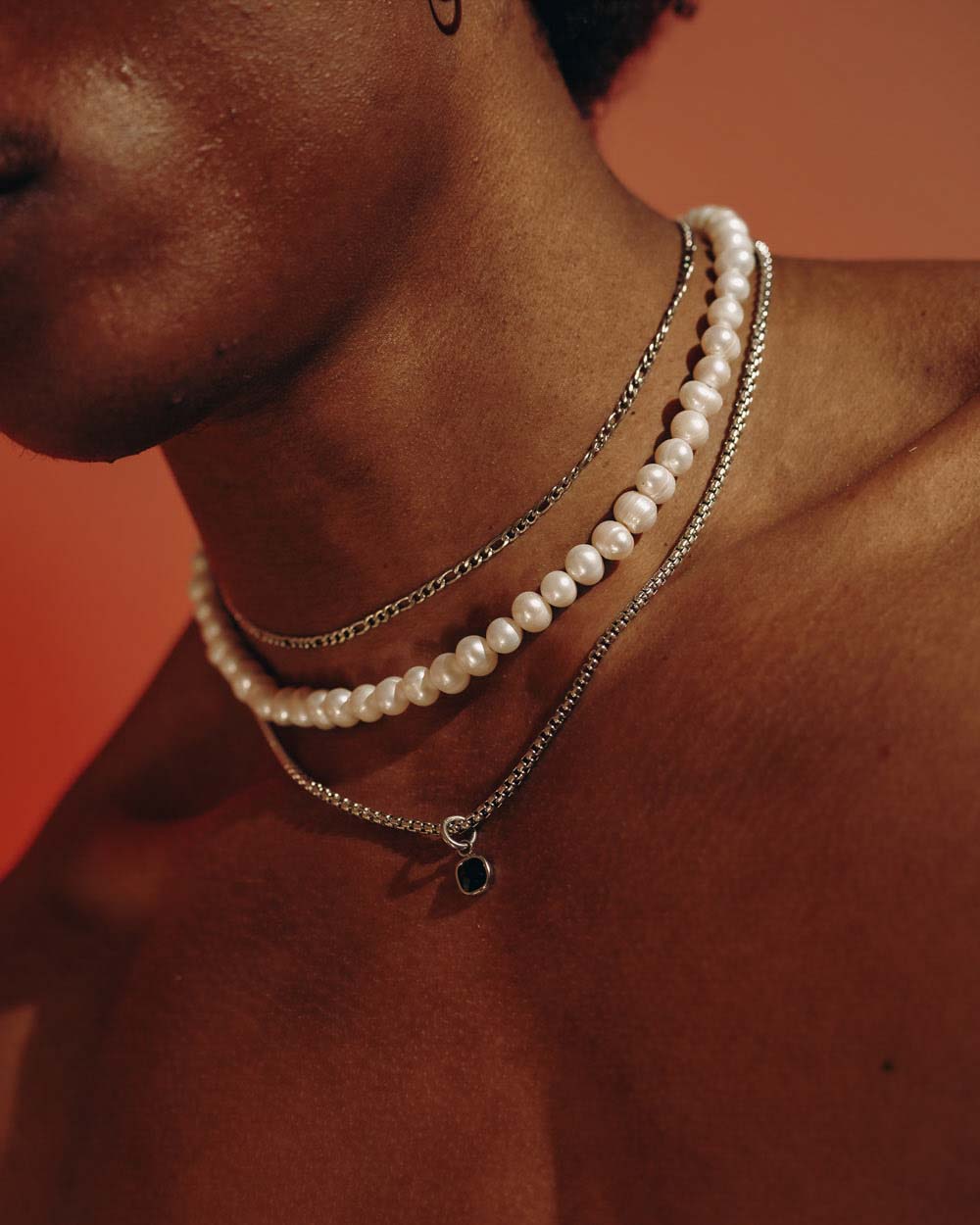 Oia Necklace