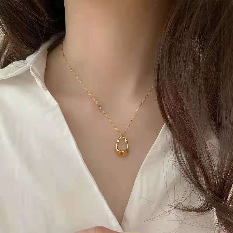 Velvet Dream Chain