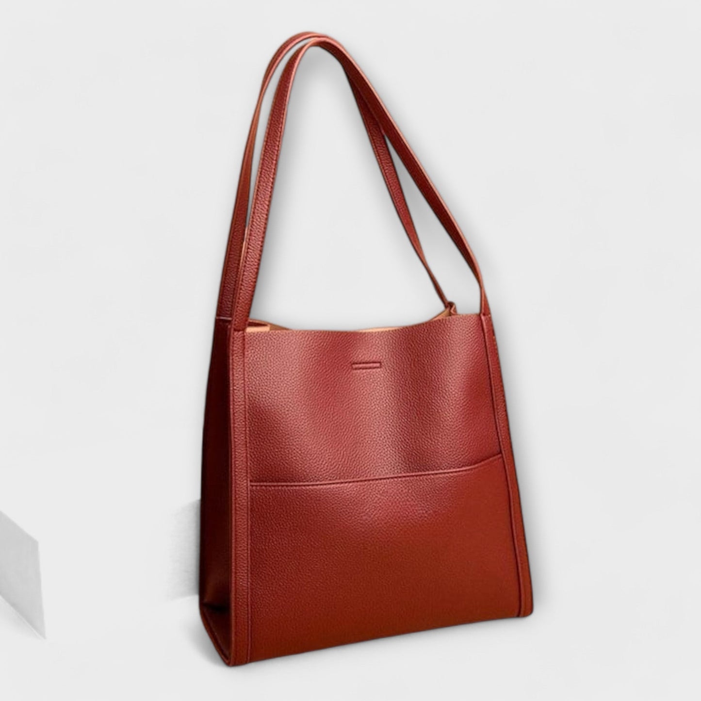 Aurellia. - Handcrafted Leather Bag with Ample Space and Sturdy Handles for Everyday Use