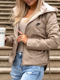 NK – Giacca Puffer Leggera con Cappuccio