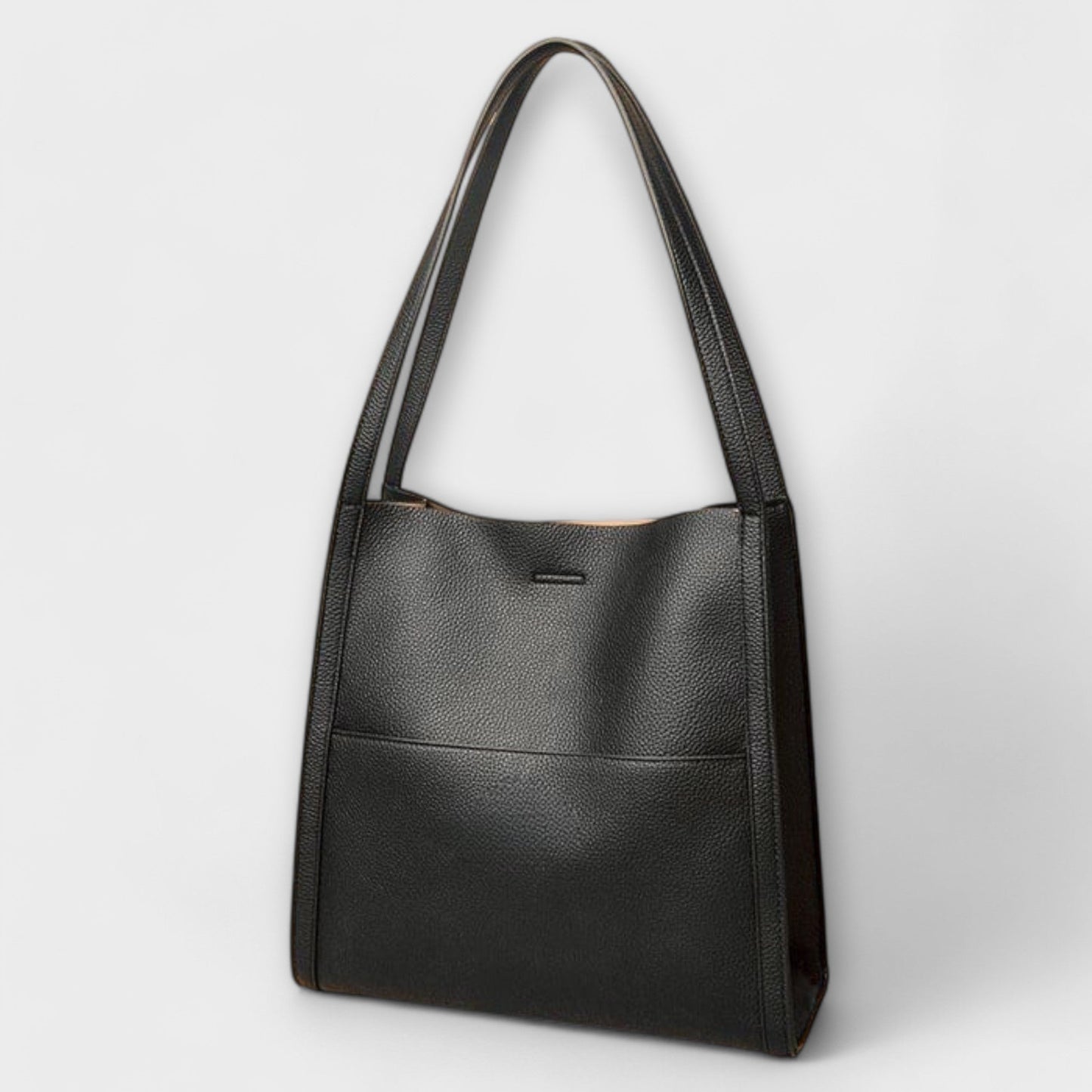 Aurellia. - Handcrafted Leather Bag with Ample Space and Sturdy Handles for Everyday Use