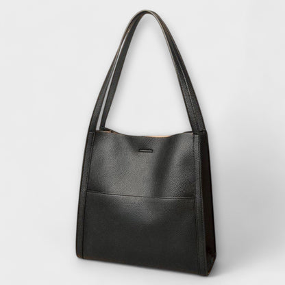 Aurellia. - Handcrafted Leather Bag with Ample Space and Sturdy Handles for Everyday Use