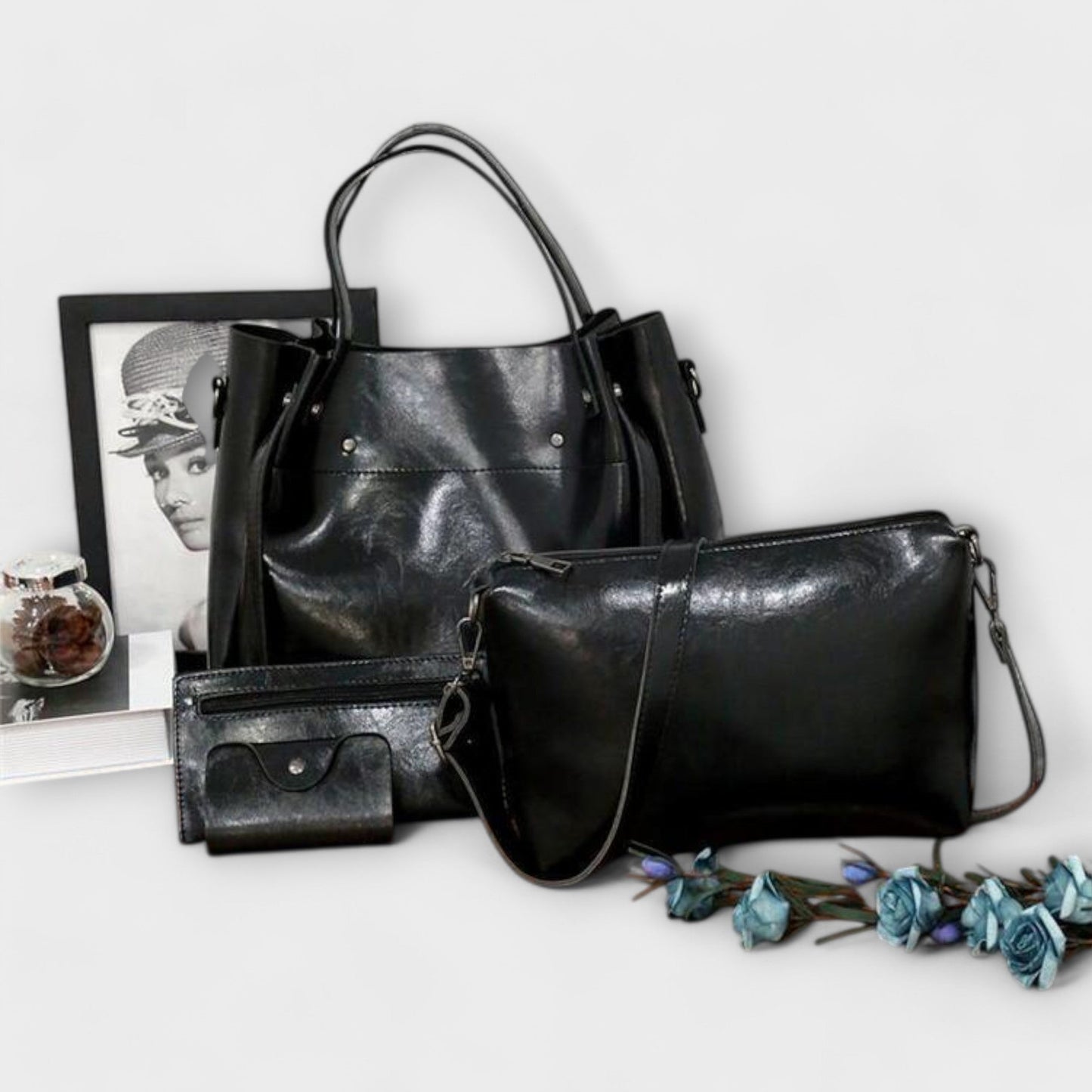 Aurellia - Set of 4 Elegant Vintage Bags for Everyday Use