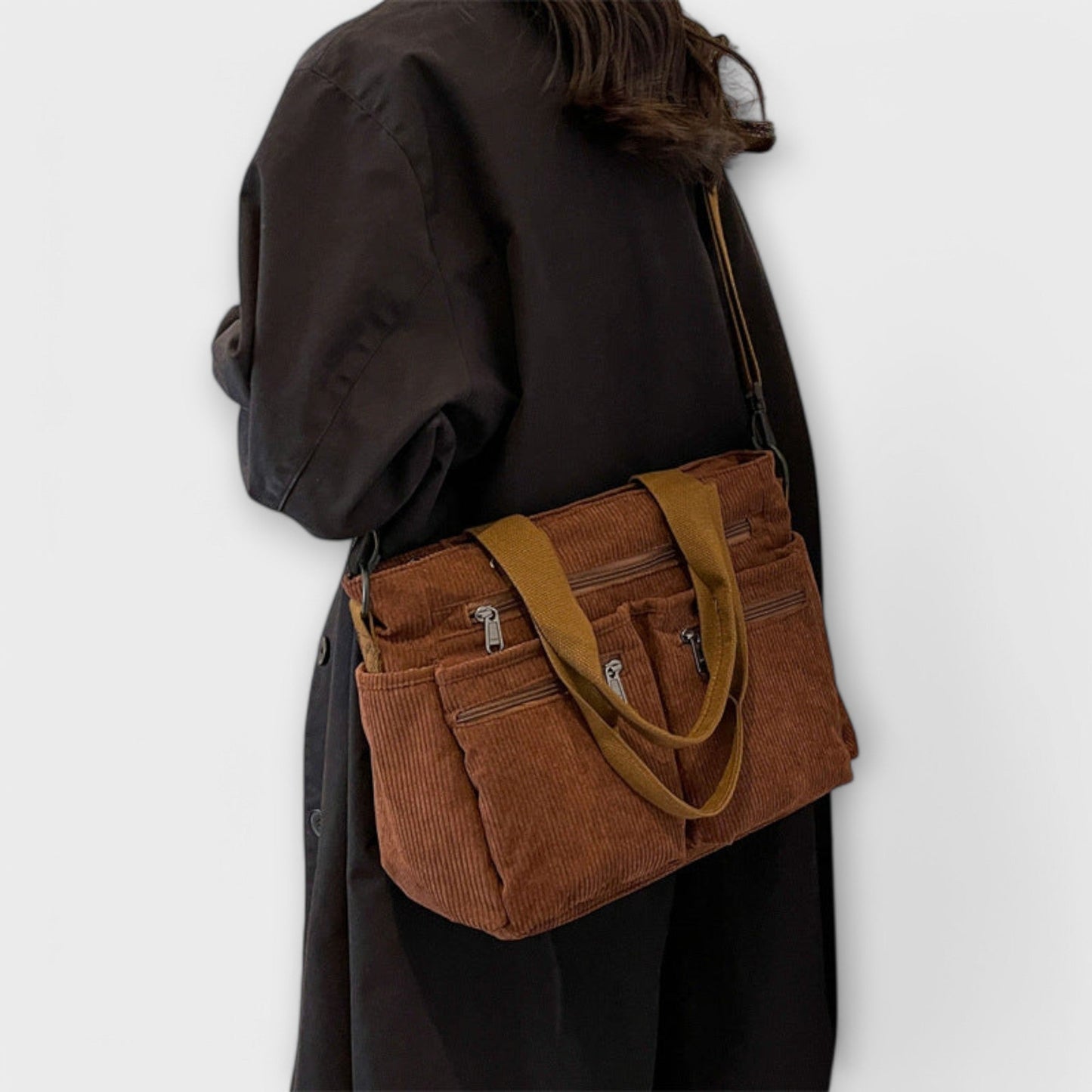 Aurellia Shoulder Bag - Lightweight, Water-Resistant Rope Material, Spacious Zippered Compartment, Ideal for Work or Travel