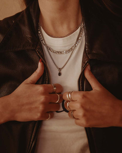 Oia Necklace