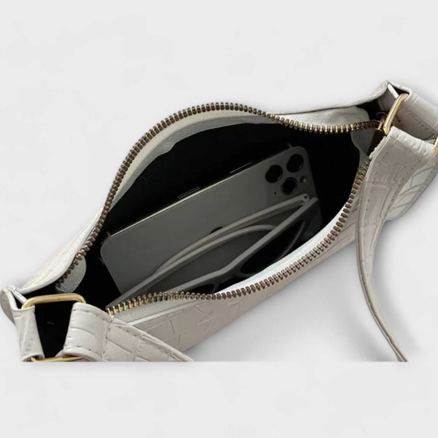 Aurellia. - Spacious and Elegant Glossy Leather Bag for Everyday Use