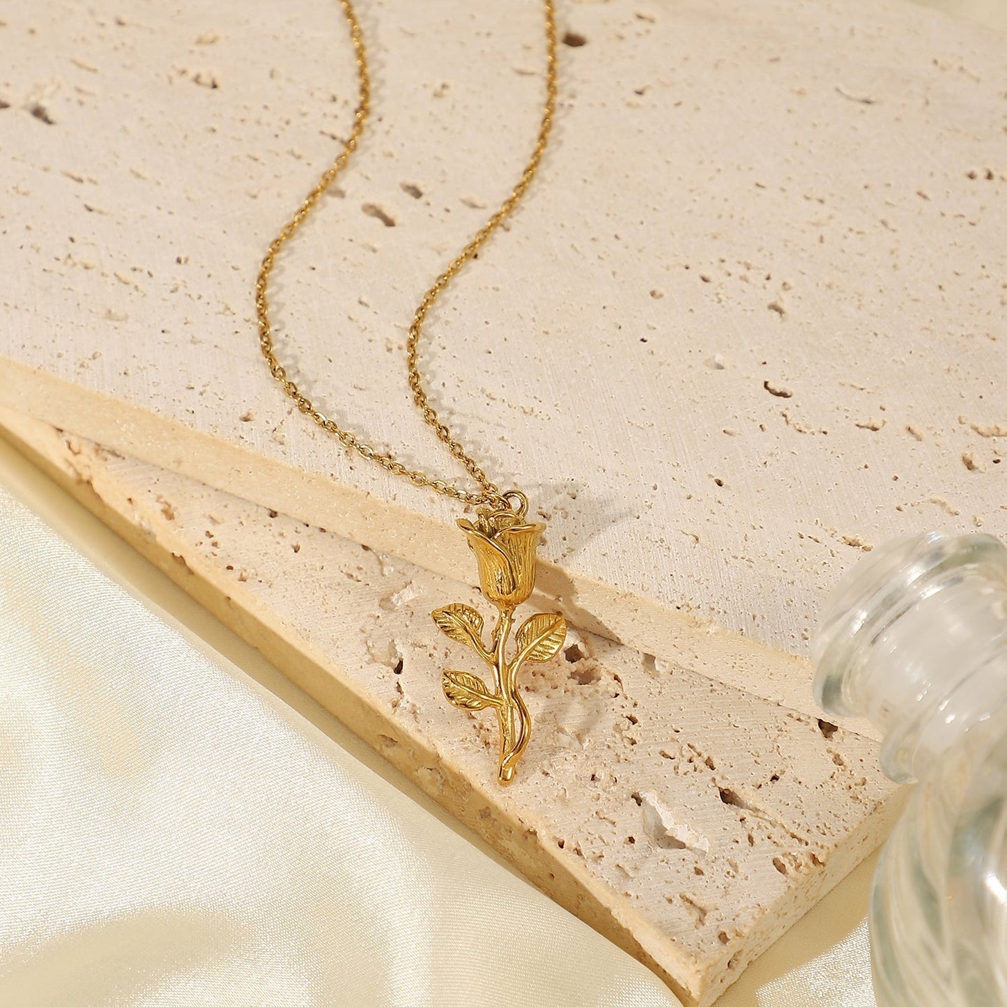 Cascade Elegance Strand