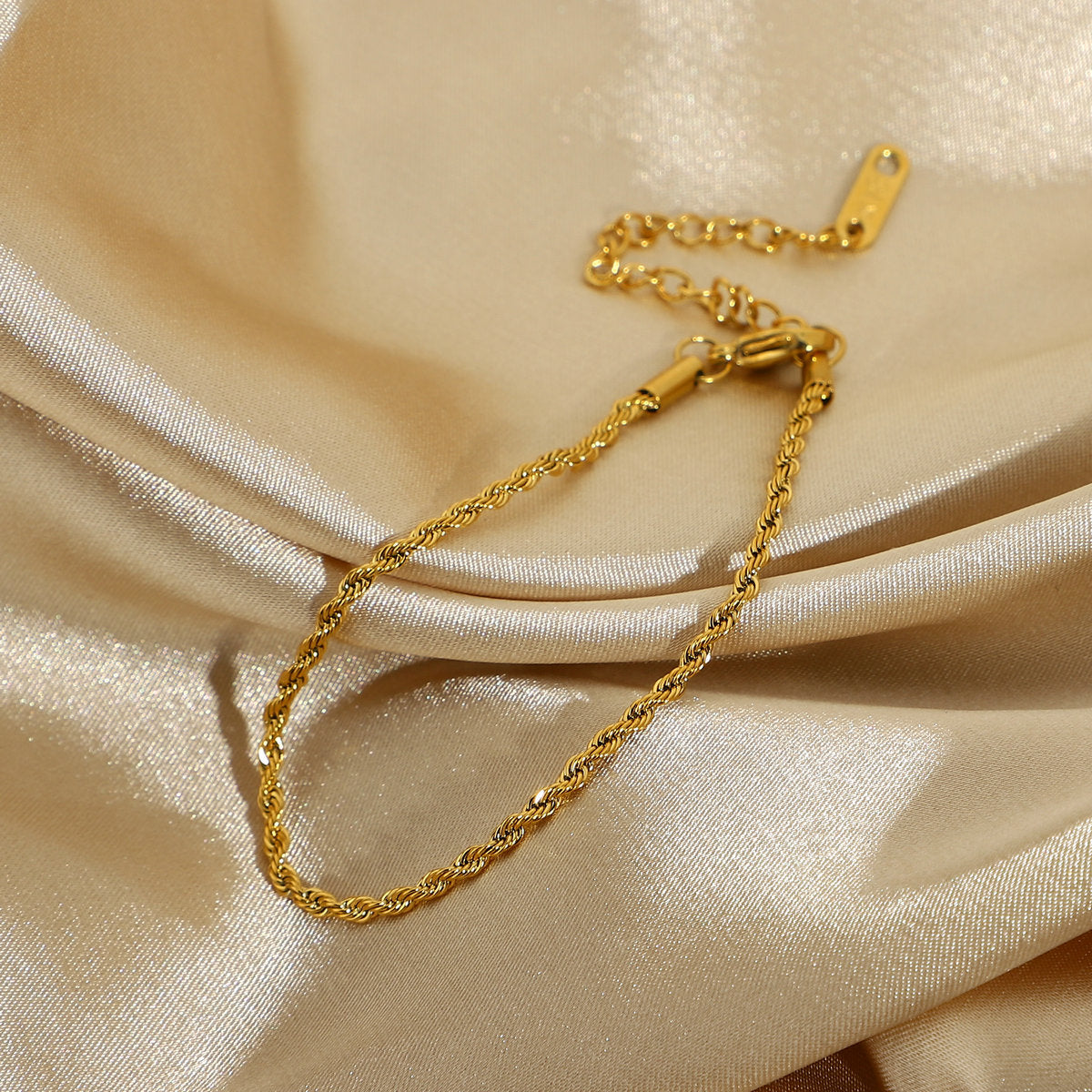 Velvet Dream Anklet