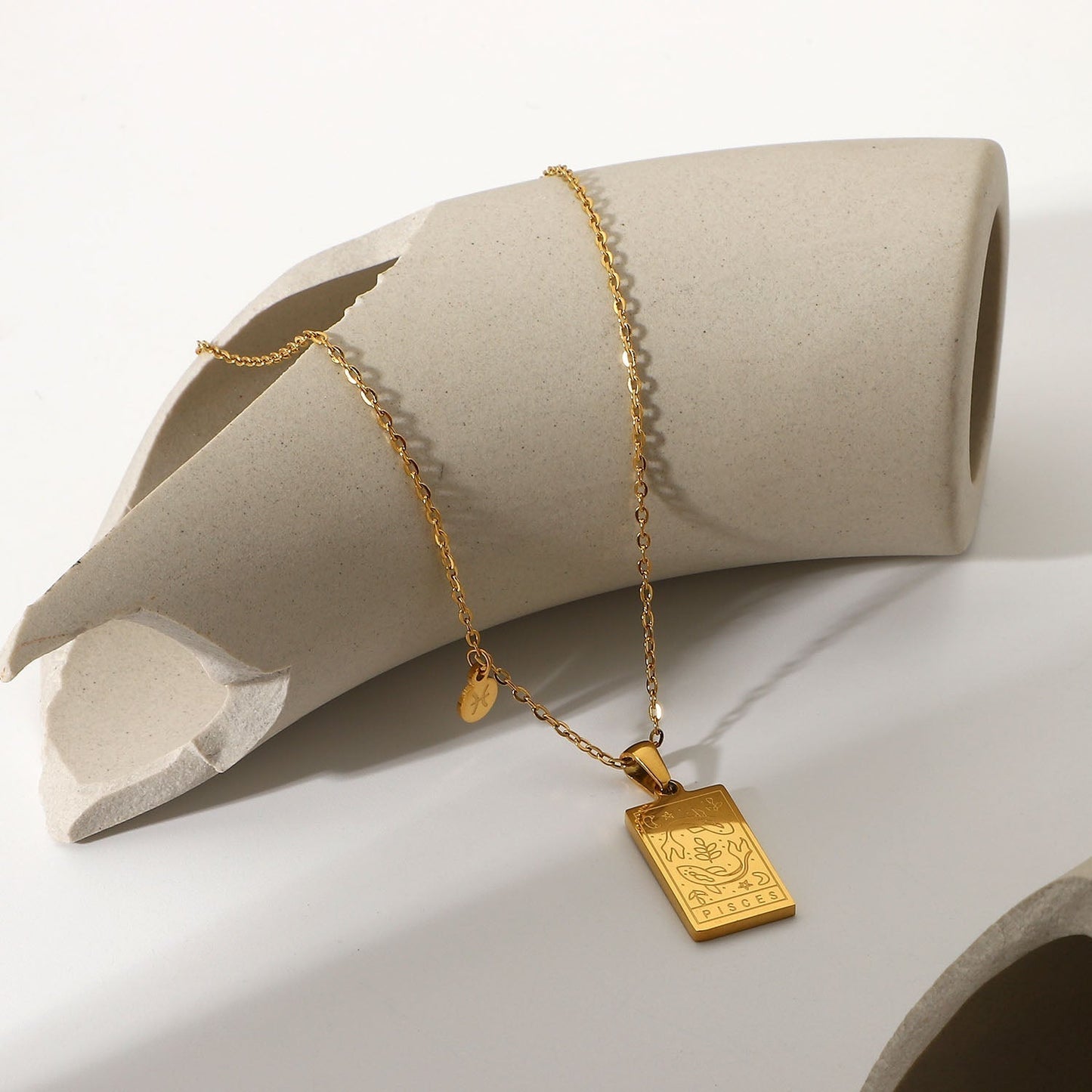 Opulent Odyssey Collar