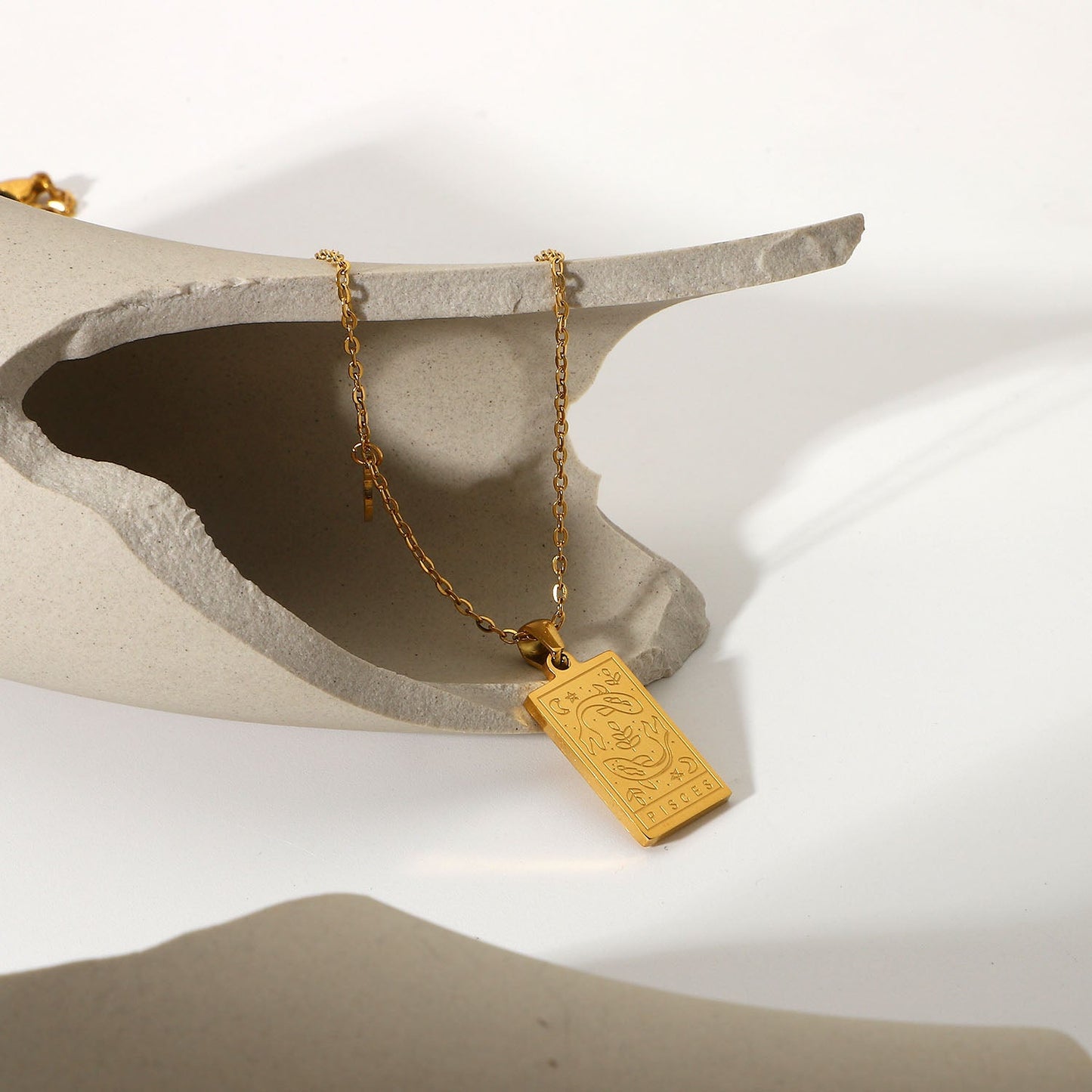 Opulent Odyssey Collar
