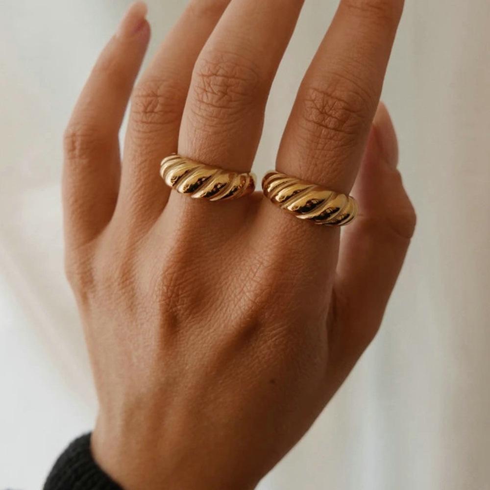 Ethereal Embrace Ring