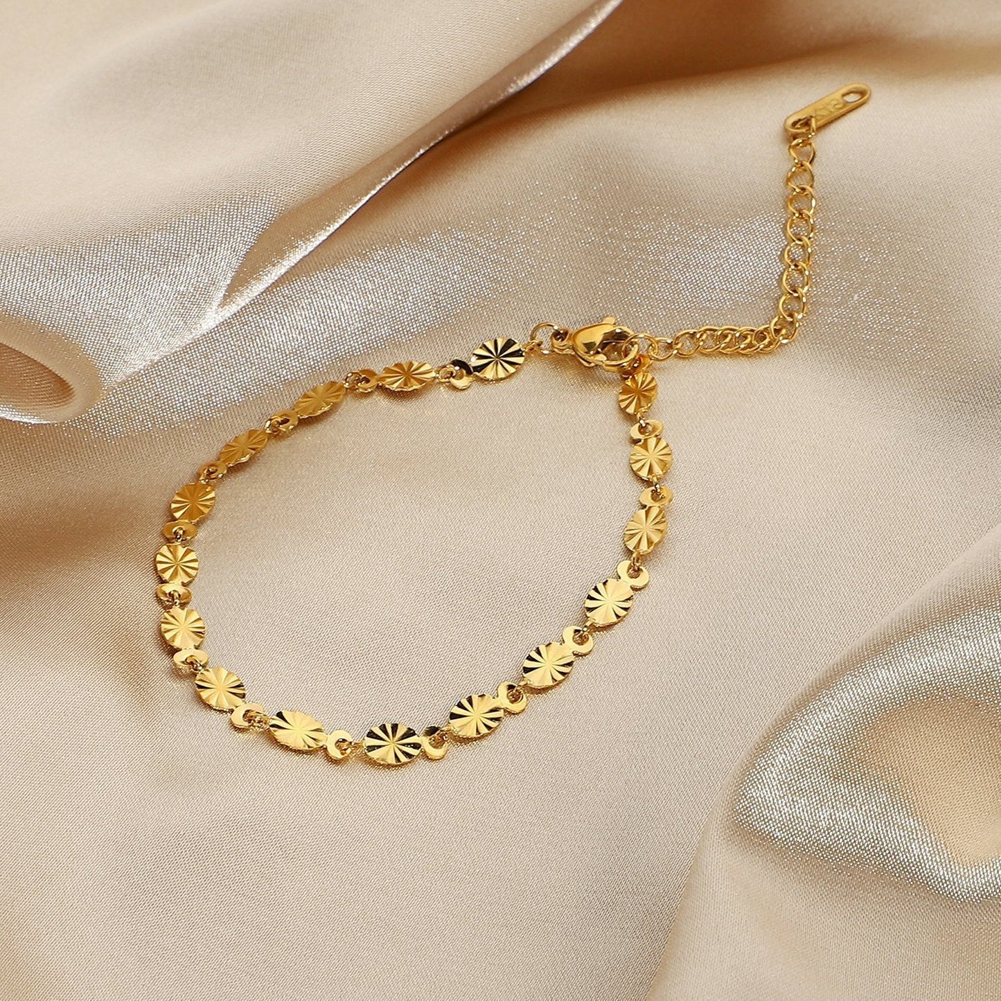 Infinite Echo Bracelet
