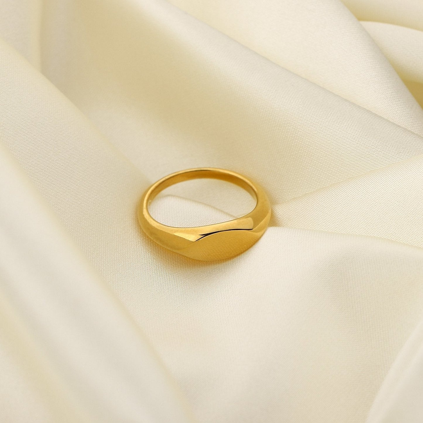 Rhapsody in Rosegold Band