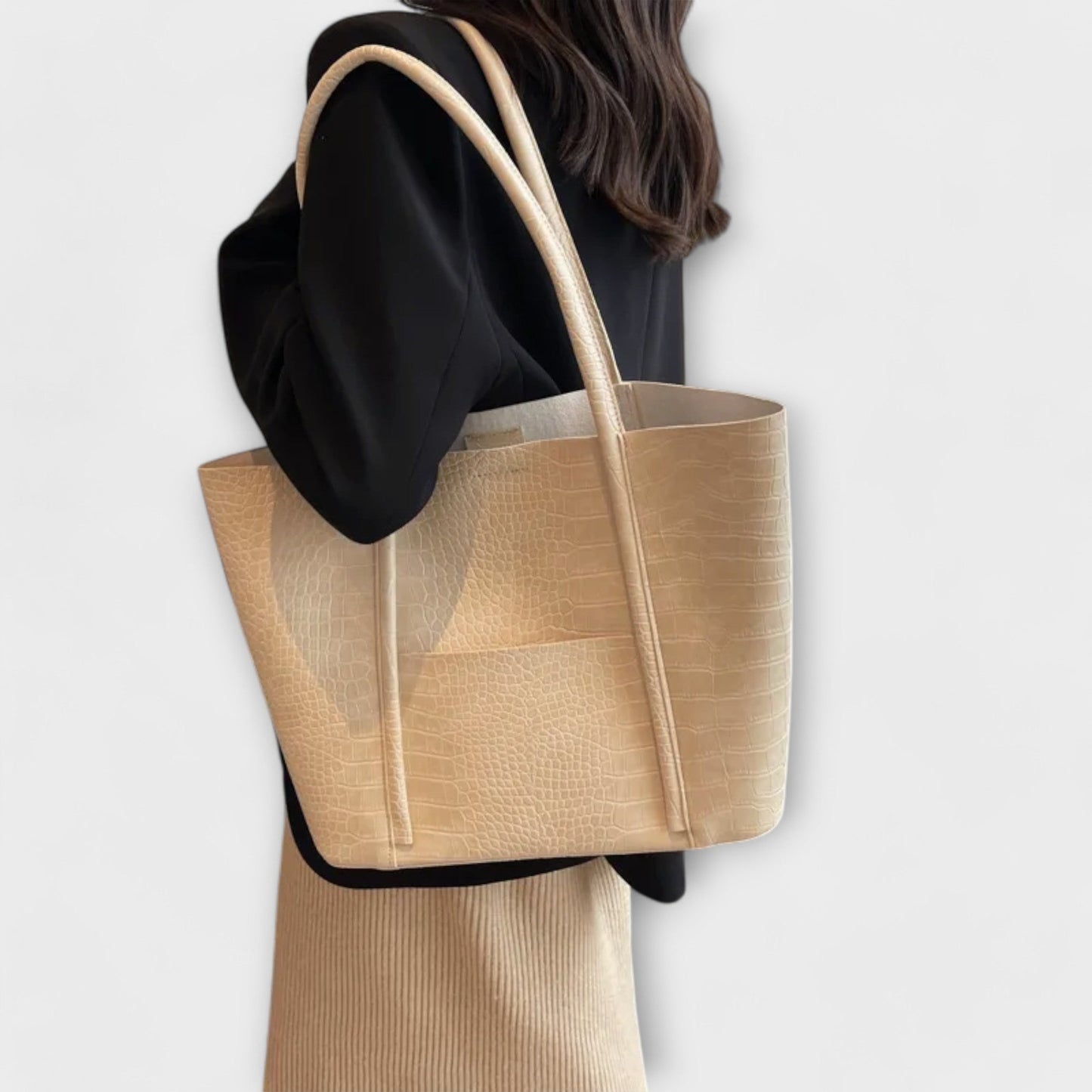 RL Vintage Shoulder Bag in Faux Leather - Elegant and Functional for Everyday Use