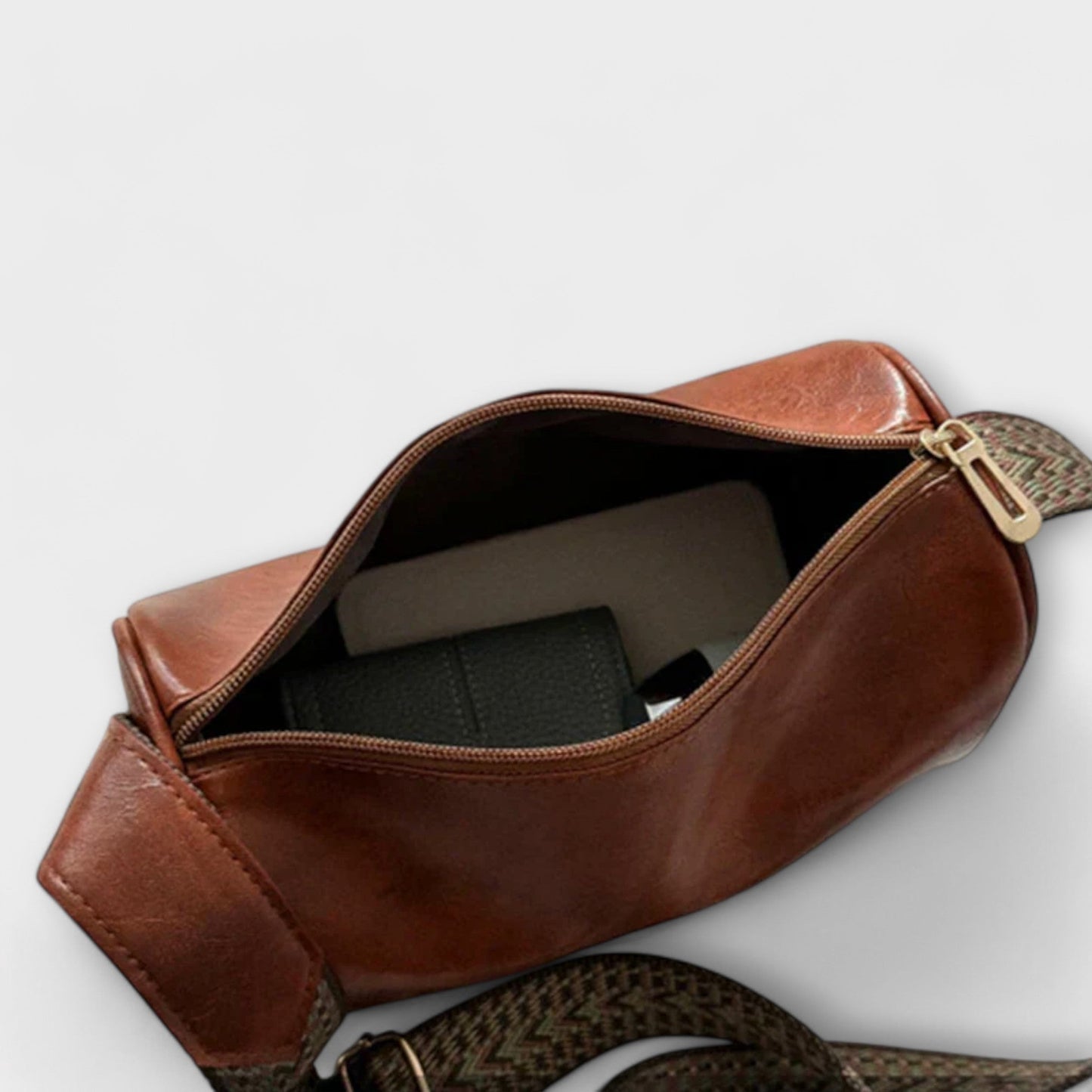 Aurellia Vintage Shoulder Bag - Elegant and Practical for Everyday Use
