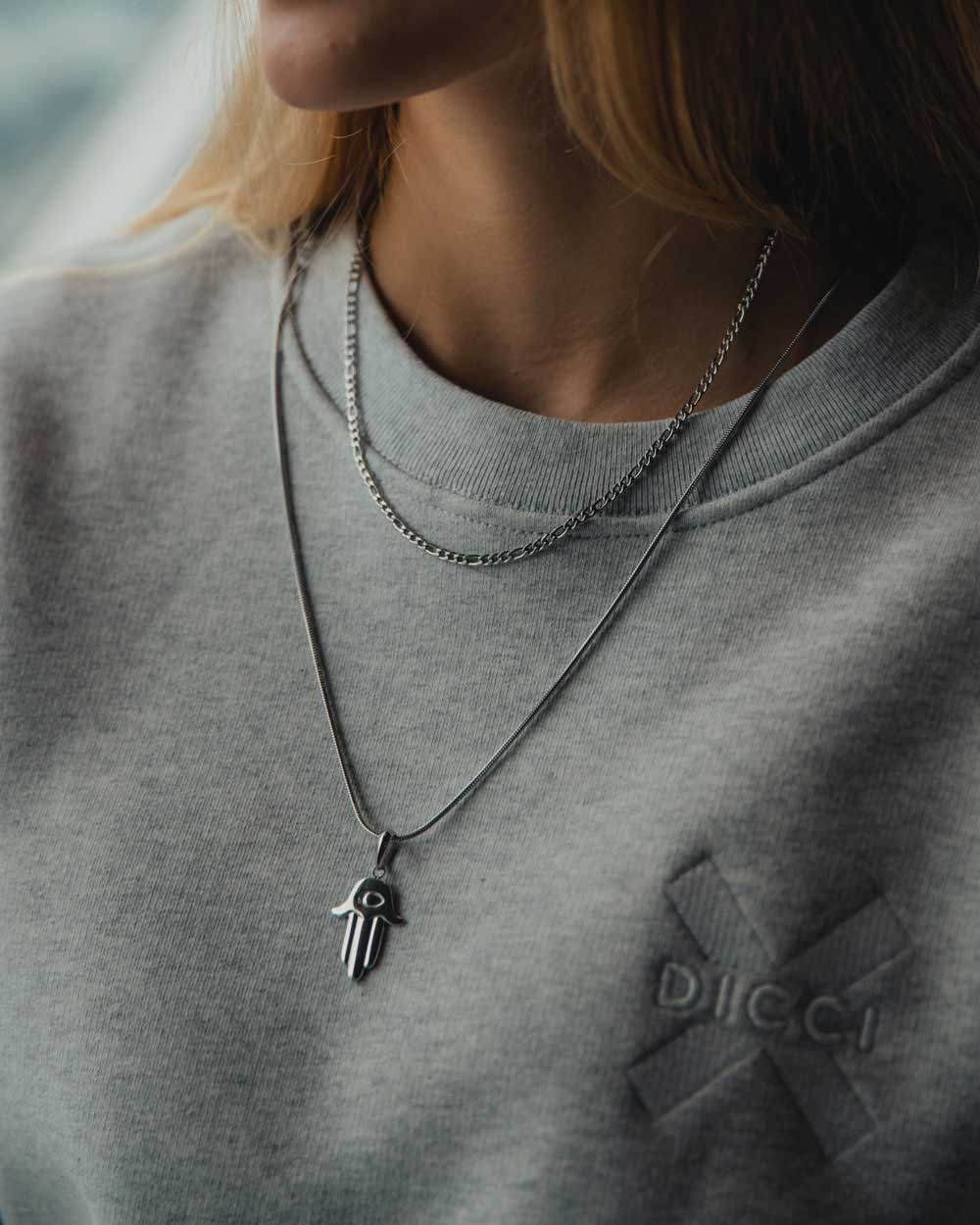 Oia Necklace