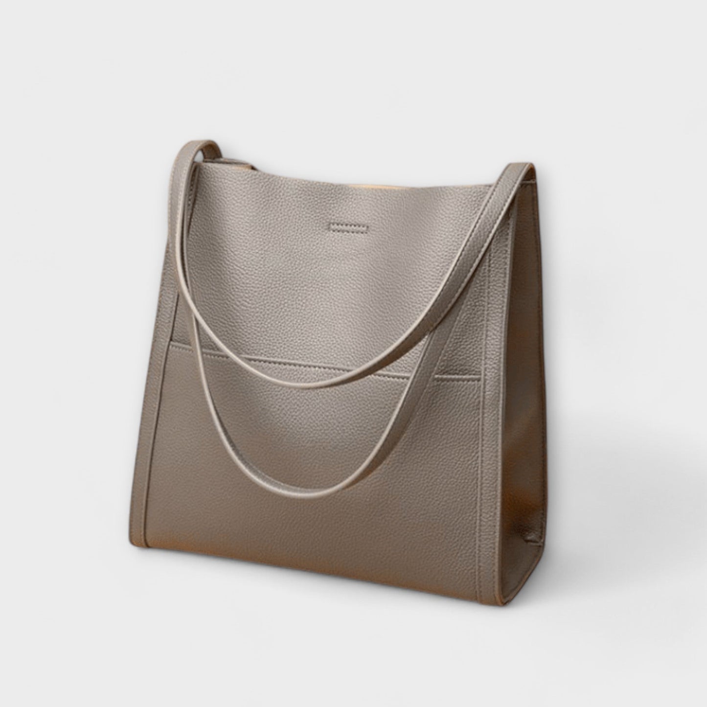 Aurellia. - Handcrafted Leather Bag with Ample Space and Sturdy Handles for Everyday Use