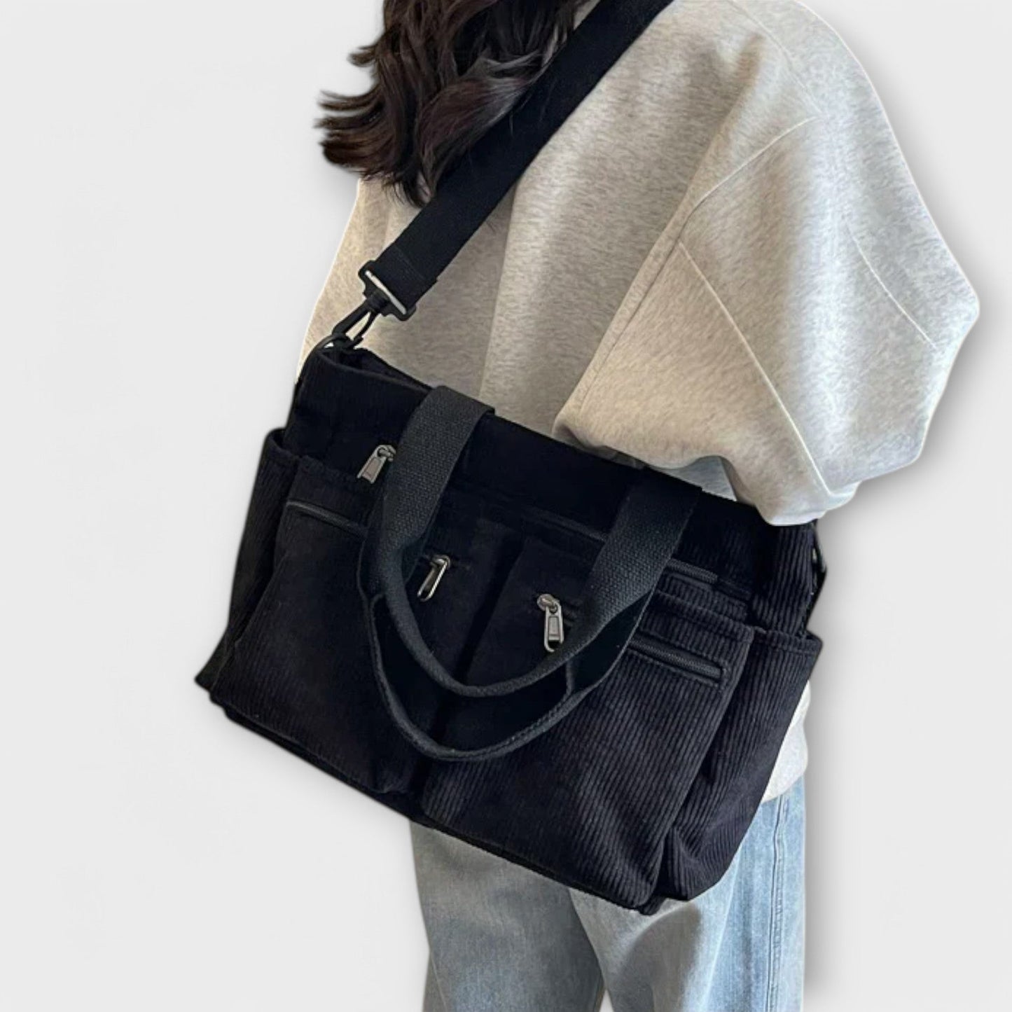 Aurellia Shoulder Bag - Lightweight, Water-Resistant Rope Material, Spacious Zippered Compartment, Ideal for Work or Travel