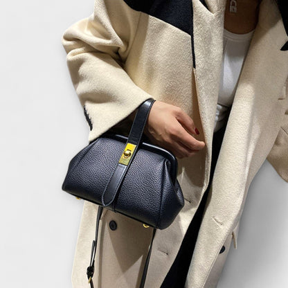 Aurellia Retro Handbag - Classic Design, Spacious Interior, Everyday Use