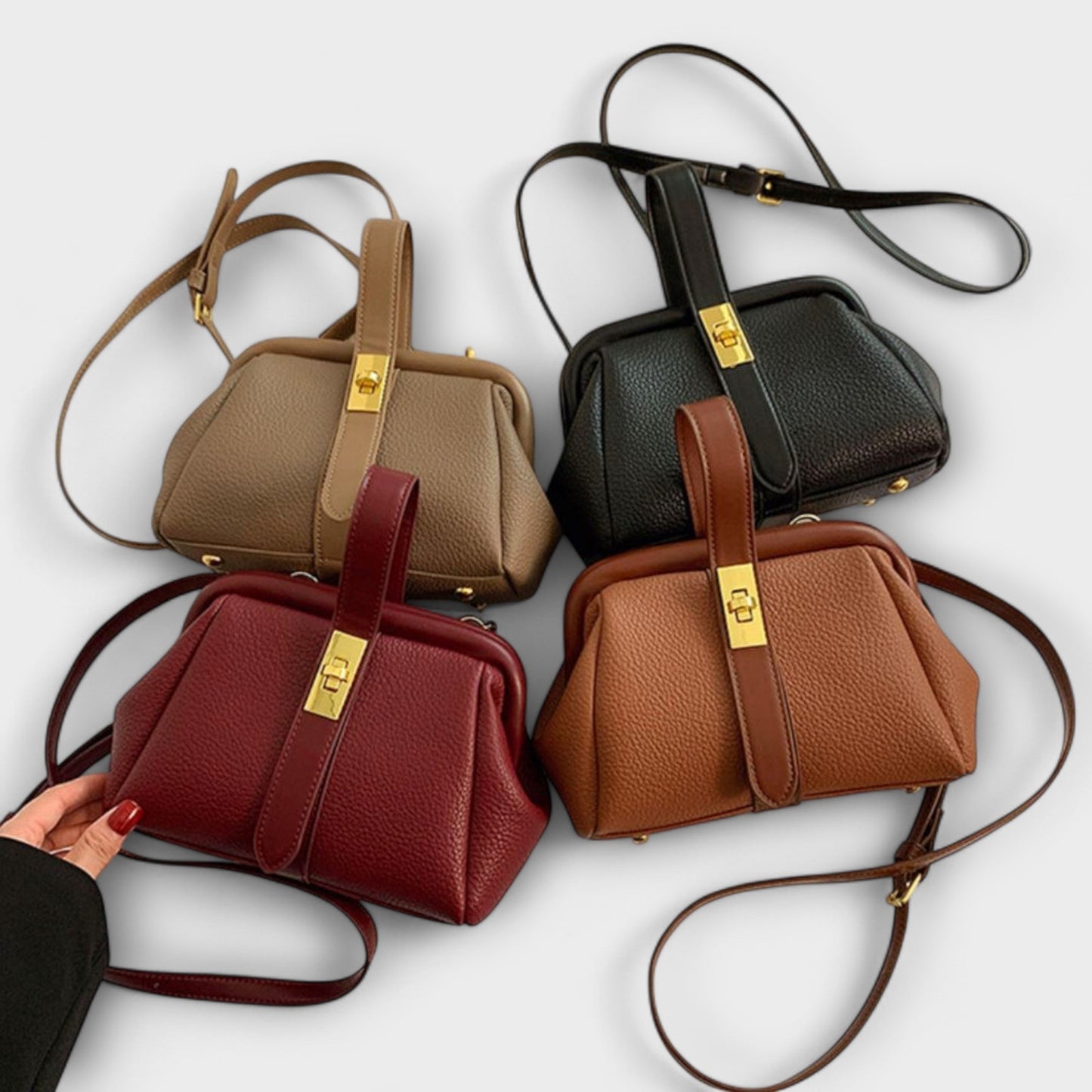 Aurellia Retro Handbag - Classic Design, Spacious Interior, Everyday Use