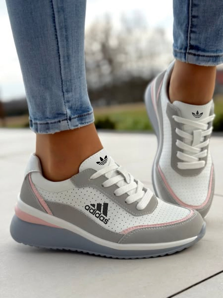 Beautiful women's sneakers in natural leather