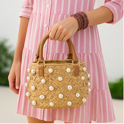 Aurellia – Elegant and Chic Women's Crossbody Bag